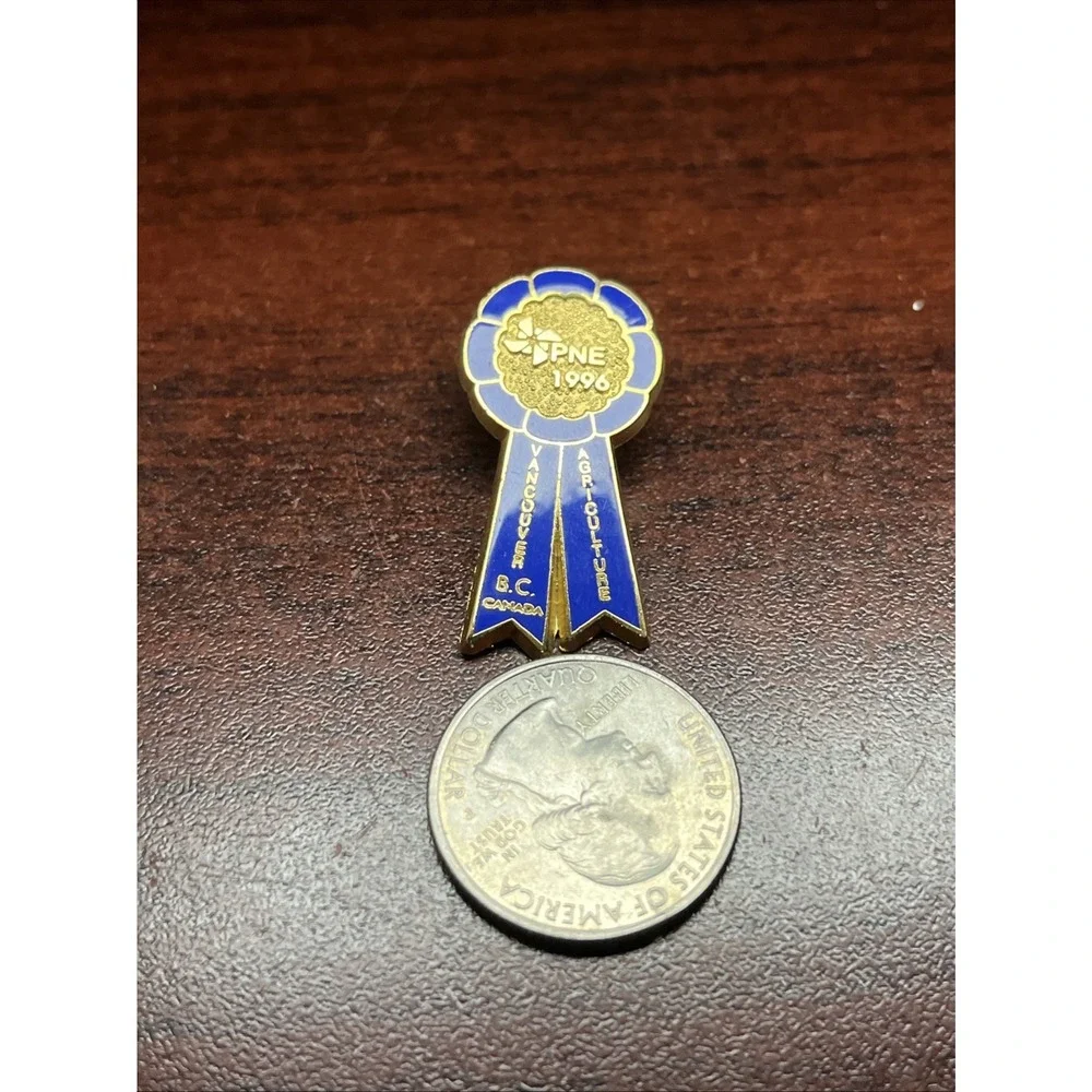 1996 Pacific National Exhibition Blue Ribbon Vancouver Canada Lapel Hat‎ Pin